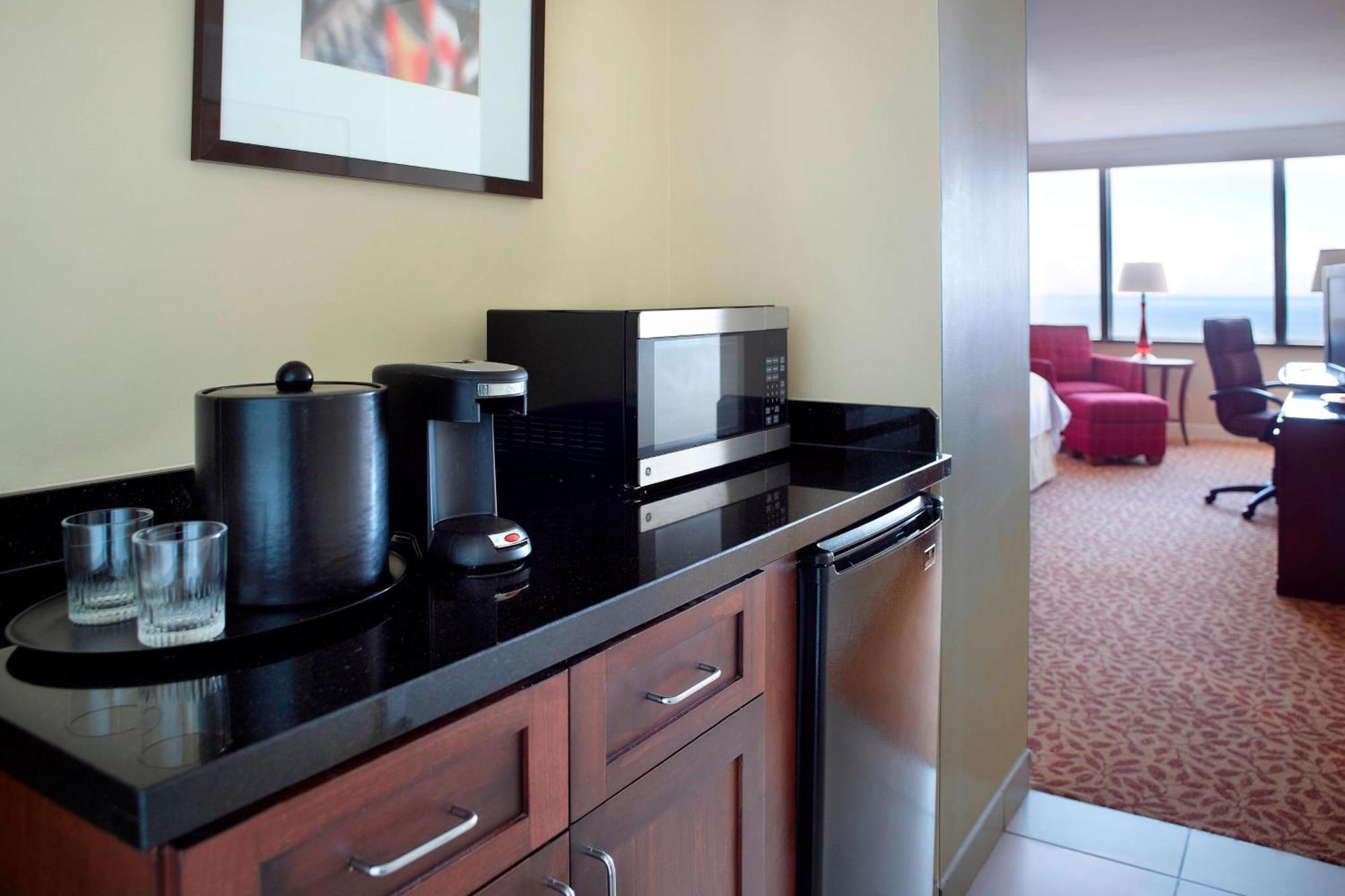 New Orleans Marriott Metairie At Lakeway Eksteriør bilde