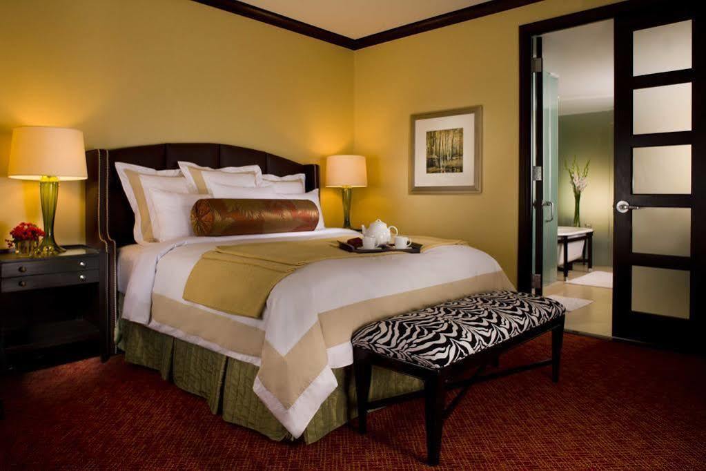 New Orleans Marriott Metairie At Lakeway Eksteriør bilde