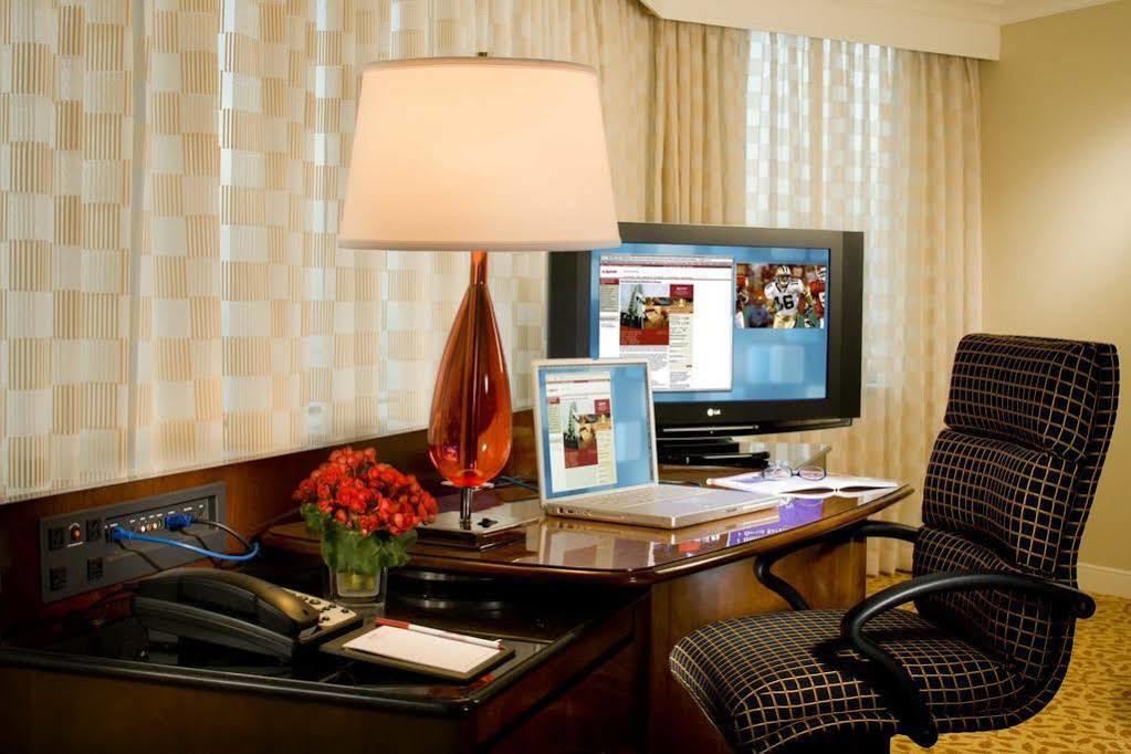 New Orleans Marriott Metairie At Lakeway Eksteriør bilde